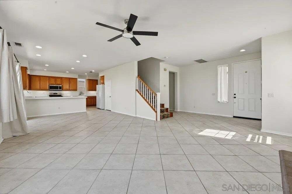Casa en Chula Vista, California, Estados Unidos 4 - 19036040