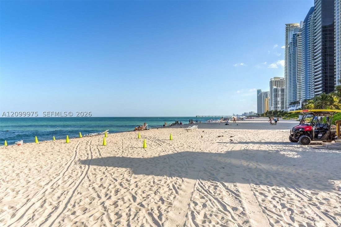 Condo in Golden Beach, Florida, United States 2 - 19035660