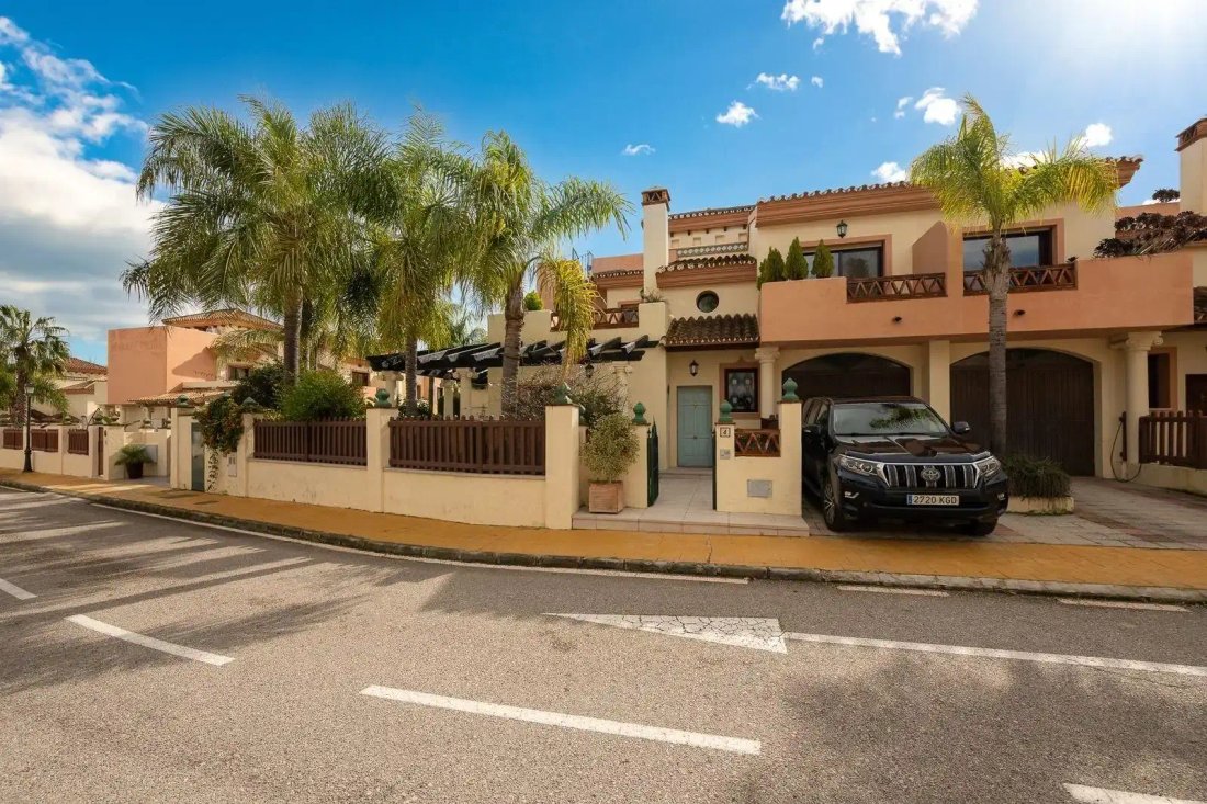 Townhouse in Coin, Andalusia, Spain 1 - 19035483