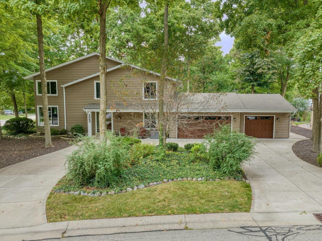 Haus in New Berlin, Wisconsin, Vereinigte Staaten 1 - 19035413