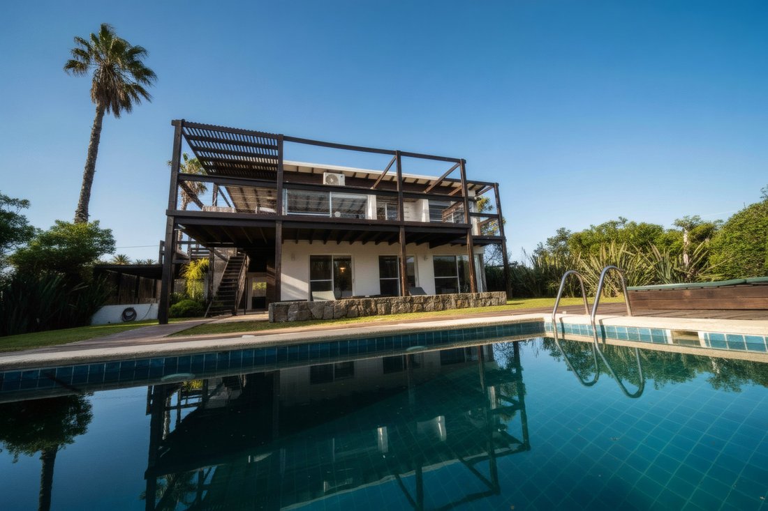 House in Laguna Blanca, Maldonado Department, Uruguay 2 - 17987107