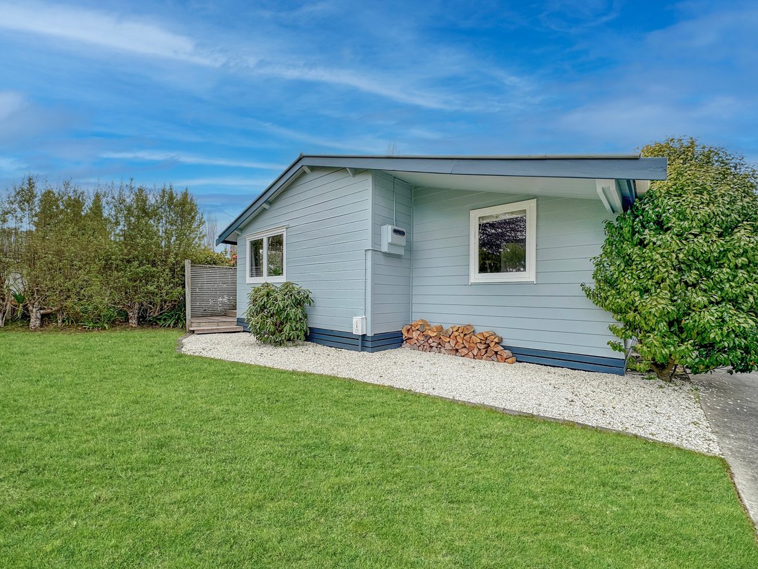 Kinloch, Waikato, New Zealand 5 - 19036350