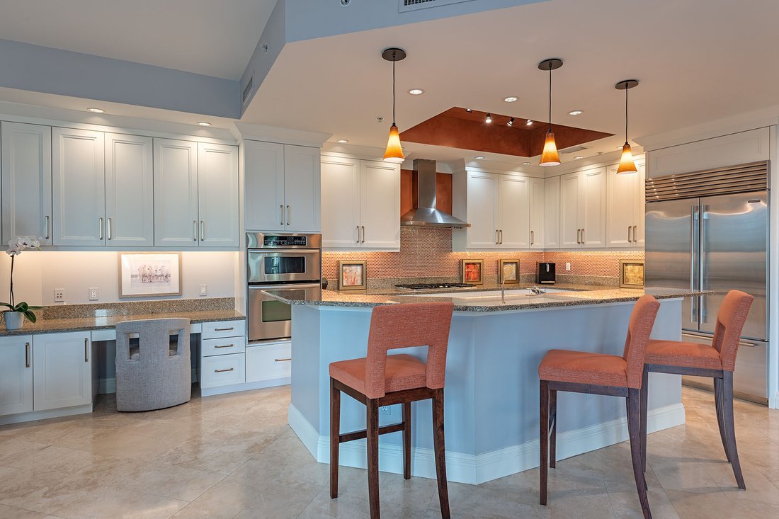 Condo in Naples, Florida, United States 5 - 19036415