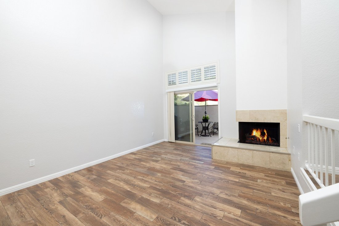 Condo in Irvine, California, United States 5 - 19036354