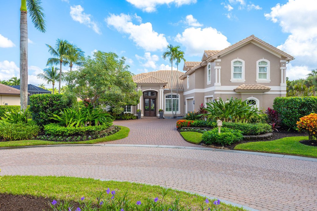 House in Naples, Florida, United States 3 - 19036429