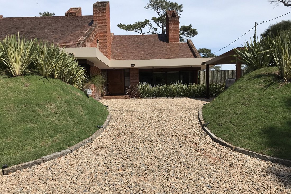 Haus in Punta del Este, Departamento Maldonado, Uruguay 1 - 19036438