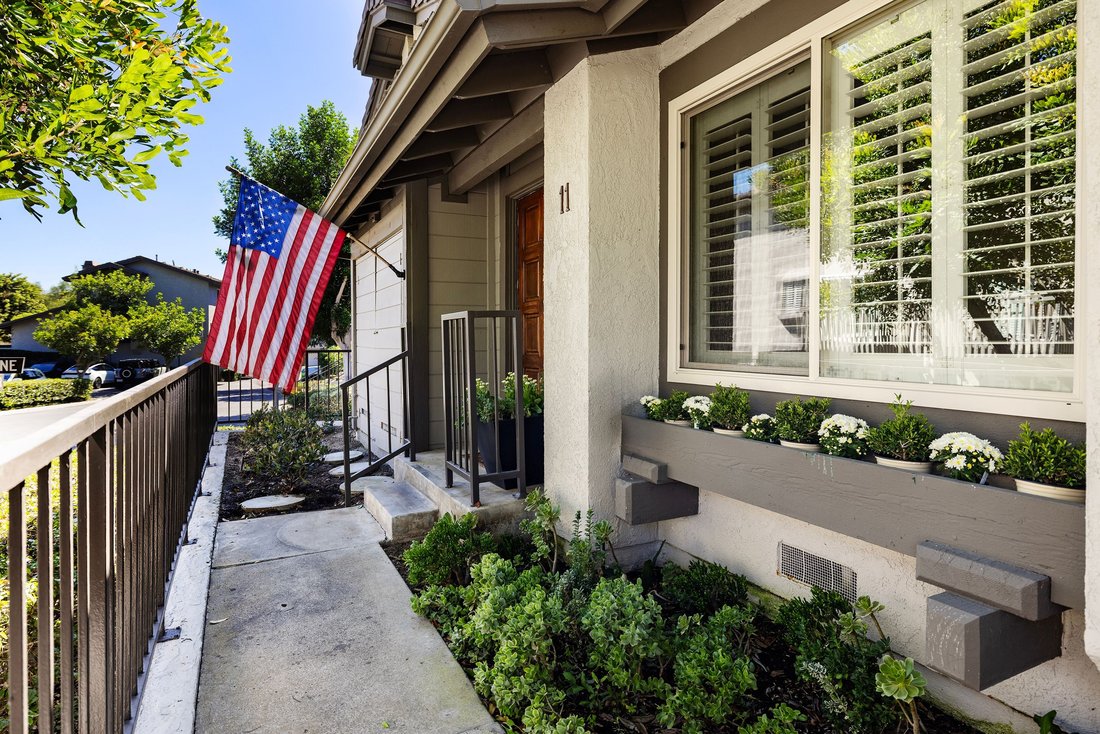 Condo in Irvine, California, United States 3 - 19036354