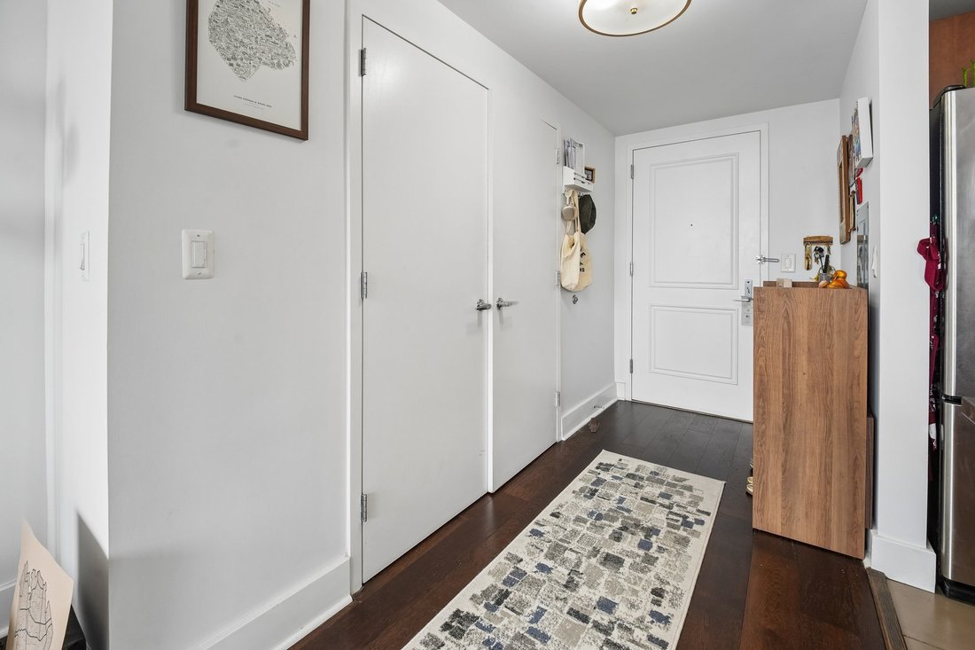 Condo in Jersey City, New Jersey, United States 3 - 19036324
