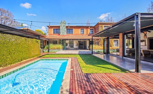 Casa en Ashlea Gardens, Pretoria, Gauteng 1