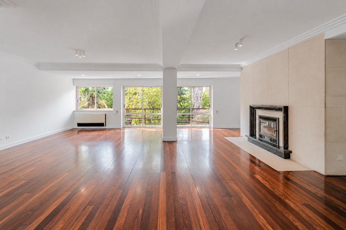 Apartment in Sao Domingos de Benfica, Lisbon, Portugal 1 - 19036641