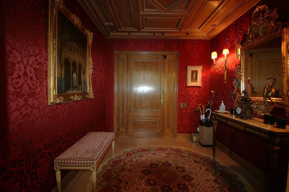Chalet in La Moraleja, Alcobendas, Autonome Gemeinschaft Madrid 3 - 19036557
