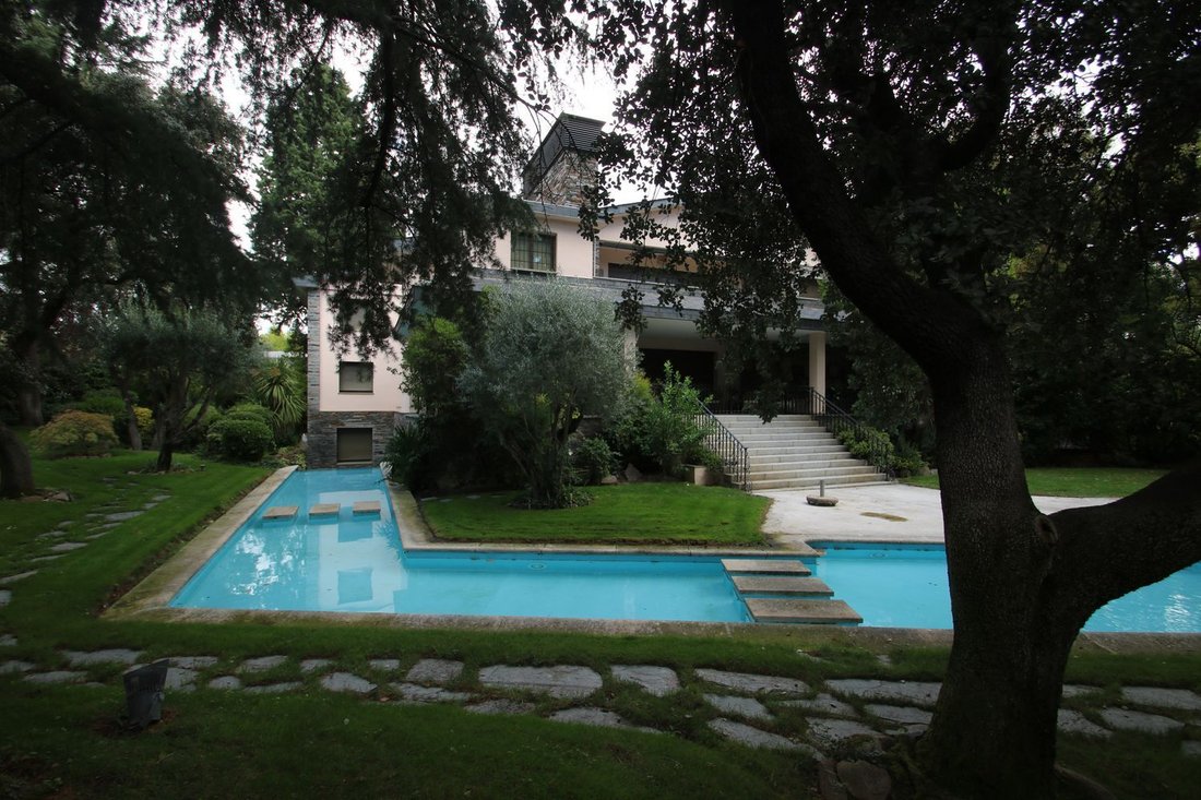 Chalet in La Moraleja, Alcobendas, Autonome Gemeinschaft Madrid 2 - 19036557
