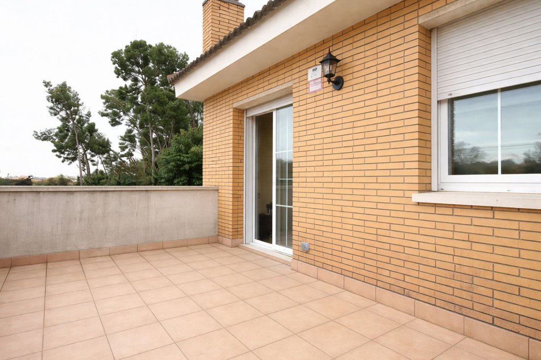 Maison à Marianao, Sant Boi de Llobregat, Espagne 5 - 17083877