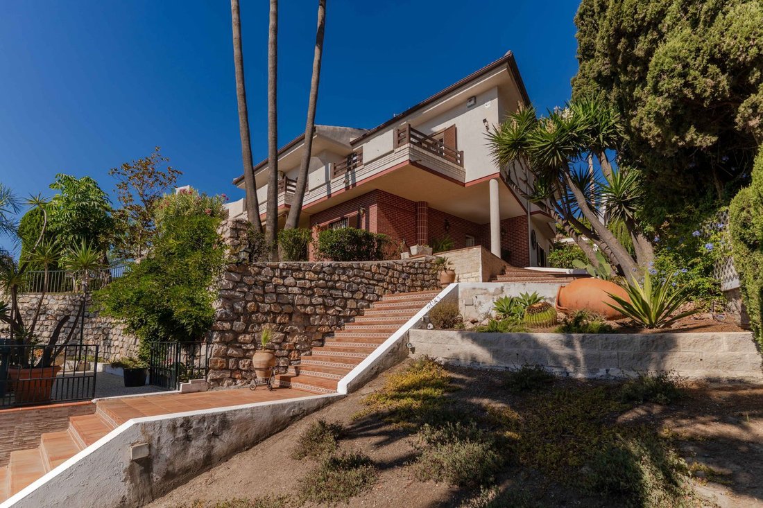 Chalet a Motril, Andalusia, Spagna 1 - 19036544