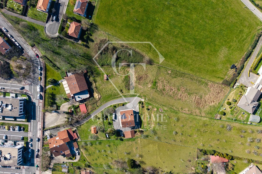 House in Usurbil, Basque Country, Spain 5 - 19036590