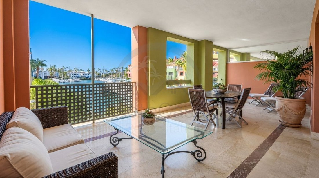 Apartment in Sotogrande, San Roque, Andalusia 1 - 19036568