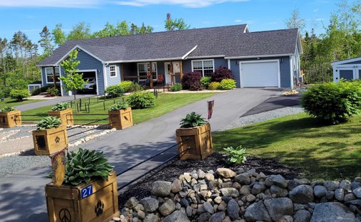 Haus in Whites Lake, Nova Scotia, Kanada 1