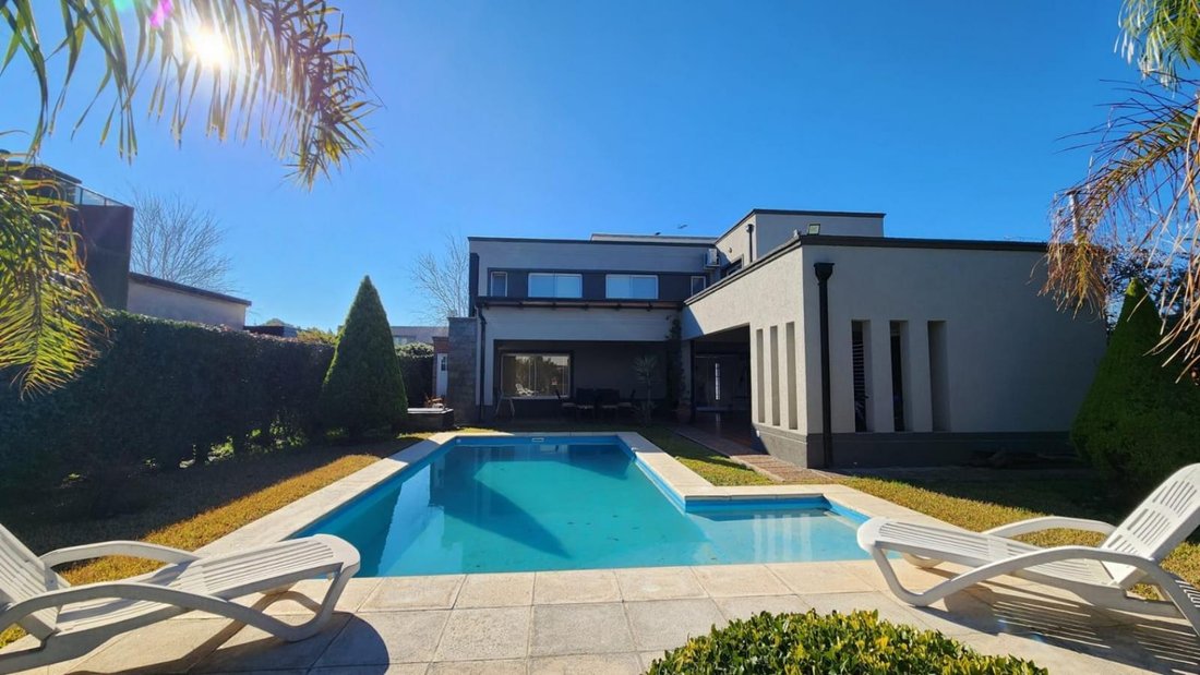 Casa en Funes, Santa Fe, Argentina 2 - 19036657