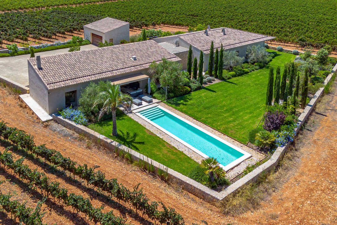 Finca à Binissalem, Îles Baléares, Espagne 1 - 16069490