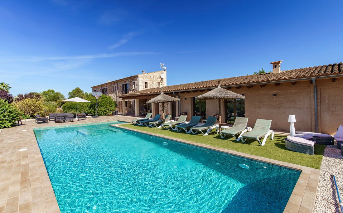 Finca in Llucmajor, Balearic Islands, Spain 2 - 19036638