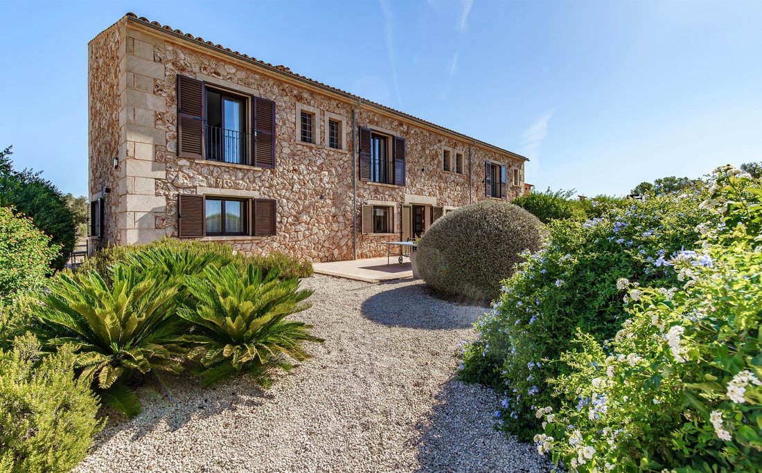 Finca in Llucmajor, Balearic Islands, Spain 3 - 19036638