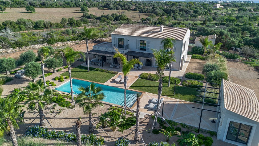 Finca in Felanitx, Balearic Islands, Spain 2 - 16296318