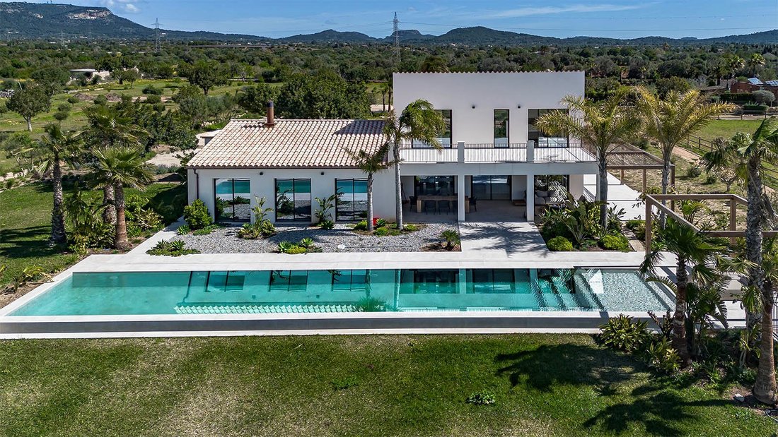 Finca in Llucmajor, Balearic Islands, Spain 1 - 17532061