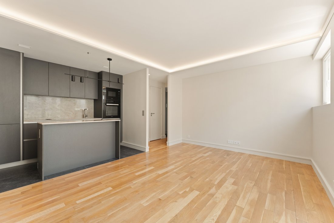 Apartment in Legendre-Lévis, Paris 17e Arrondissement, Paris 3 - 19036625