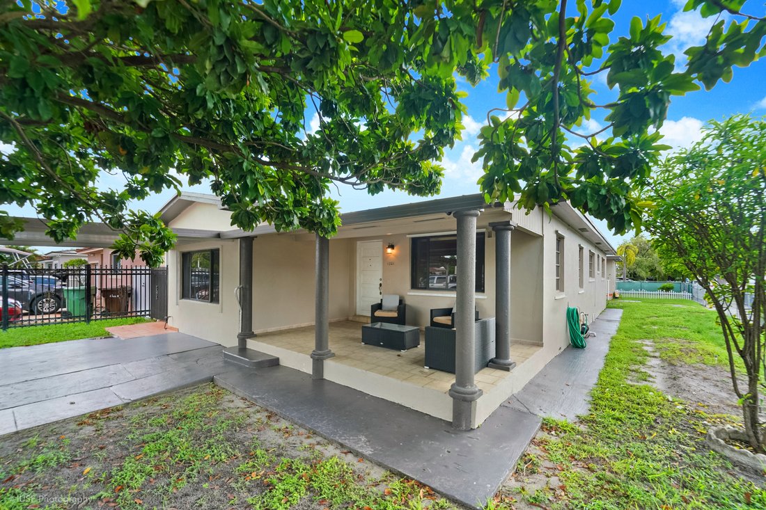 Haus in Hialeah, Florida, Vereinigte Staaten 2 - 19036740