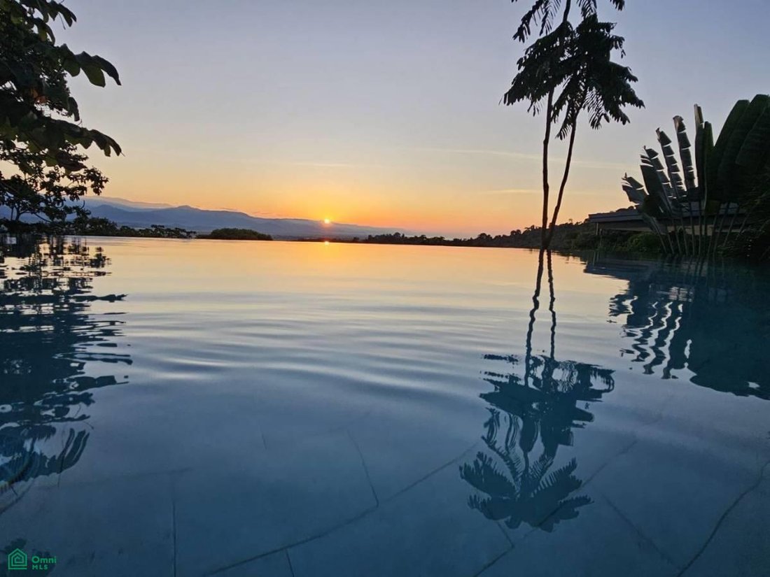 House in Quepos, Puntarenas Province, Costa Rica 1 - 17233265