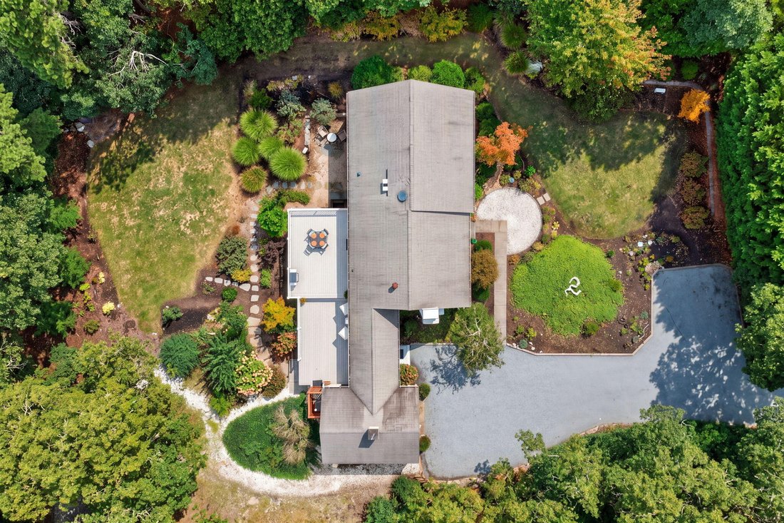 Brewster, Massachusetts, United States 4 - 19036693