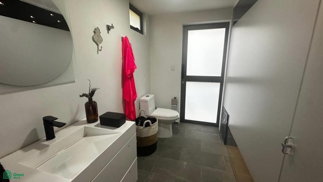House in Bogota, Guarne, Colombia 3 - 18575760