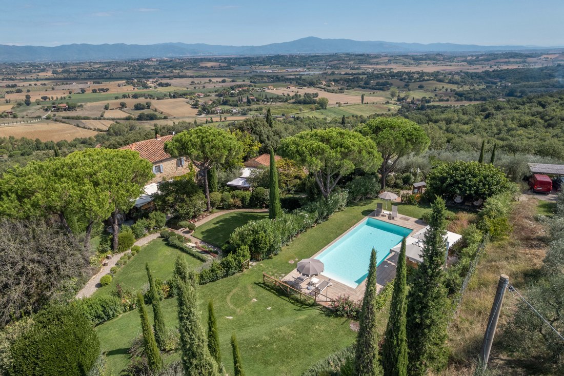 Country House in Lucignano, Tuscany, Italy 5 - 19036811
