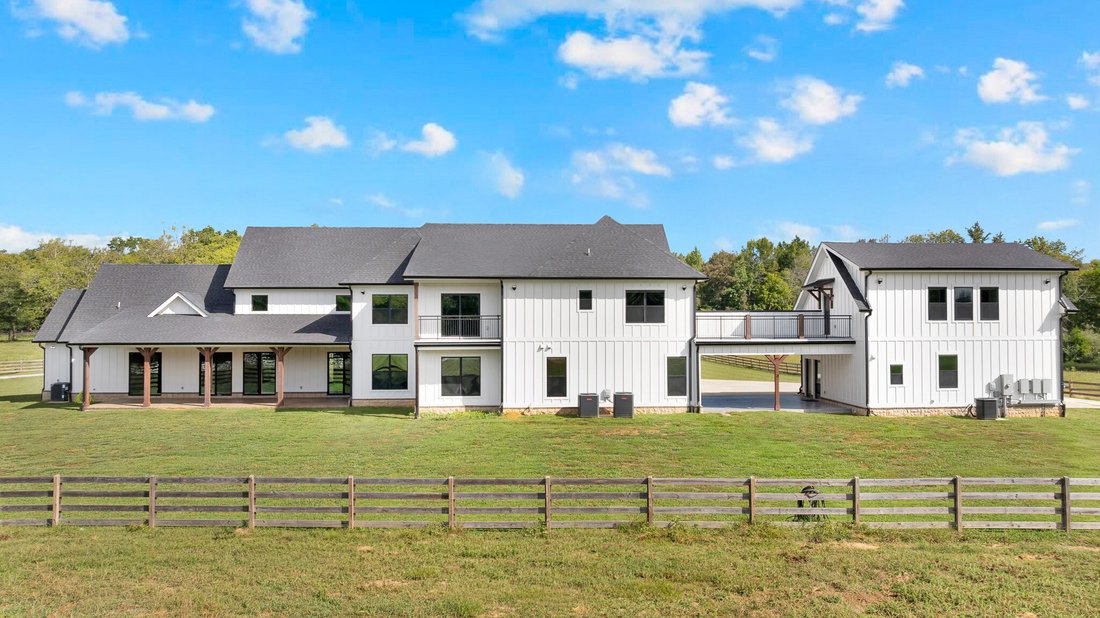 House in Manchester, Tennessee, United States 3 - 19036819