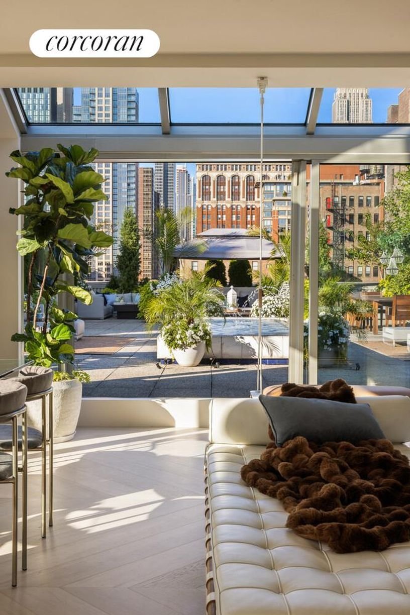 Condo in New York, New York, United States 3 - 19036793