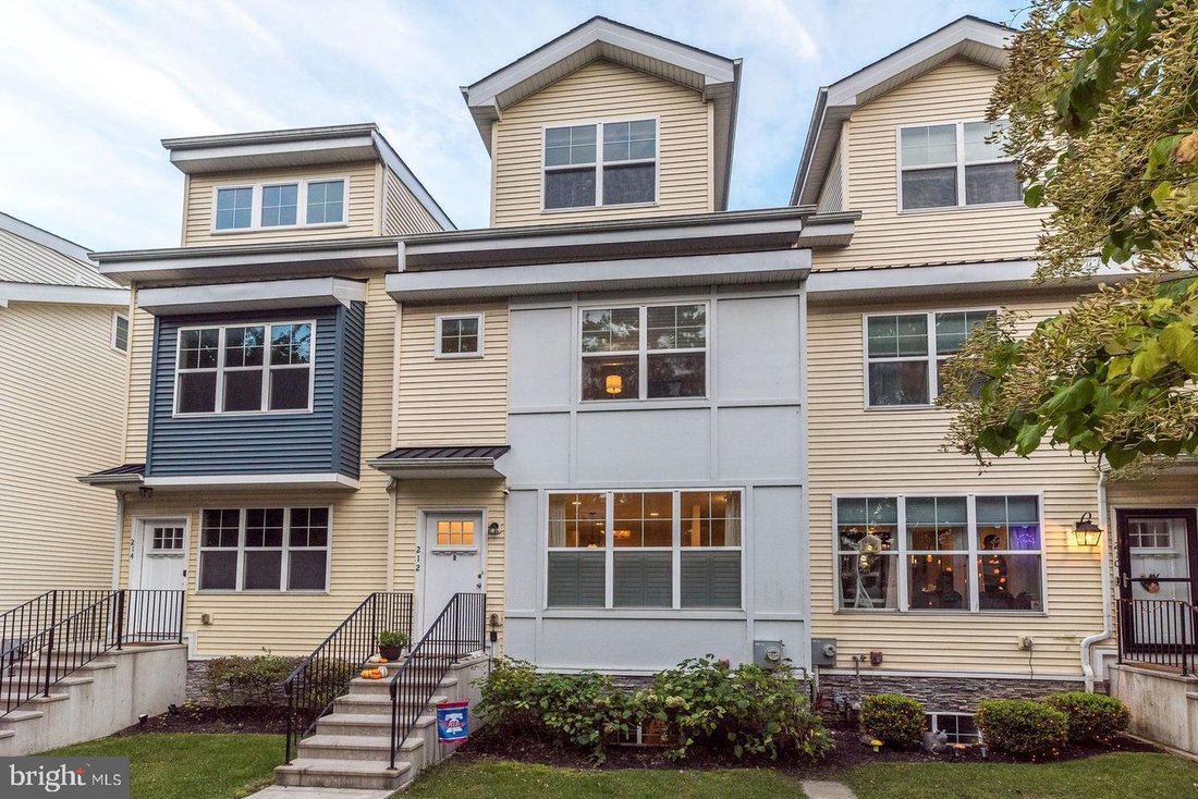 Townhouse in Philadelphia, Pennsylvania, United States 5 - 19000076