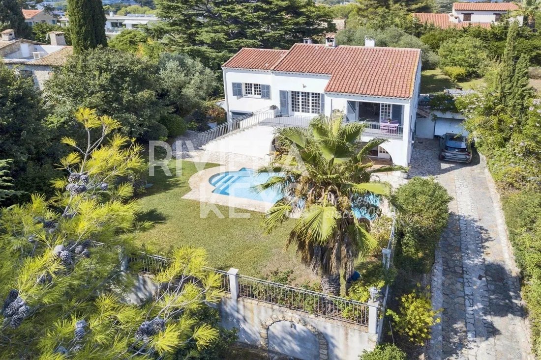 Villa in Village-Saint Julien-Saint Pierre, Biot, France 4 - 19036958