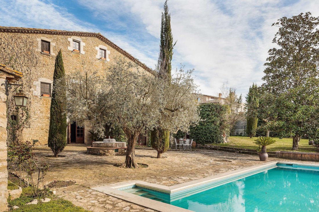 Country House in Sant Joan de Mollet, Catalonia, Spain 1 - 19036931