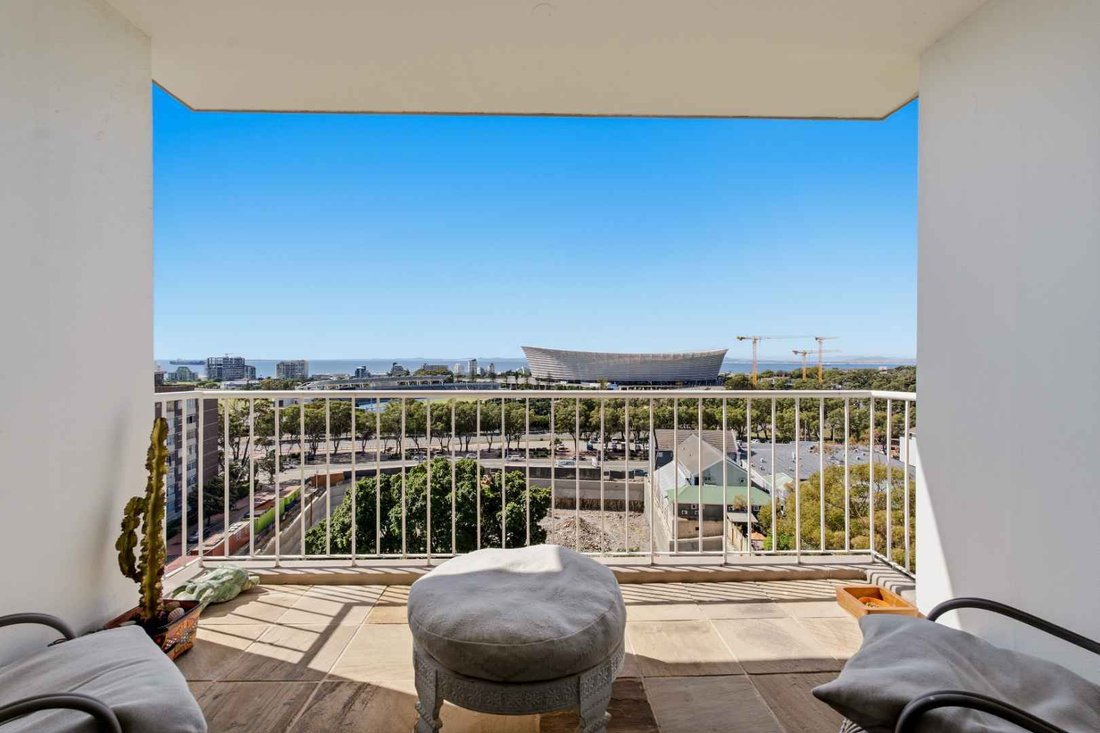 Apartment in Green Point, Atlantic Seaboard, Cape Town 1 - 19036921