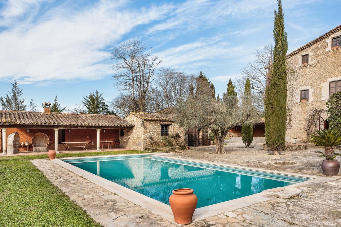 Country House in Sant Joan de Mollet, Catalonia, Spain 3 - 19036931