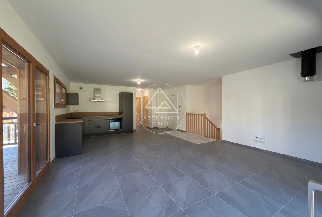 Appartement à Essert-Romand, Auvergne-Rhône-Alpes, France 3 - 17516653