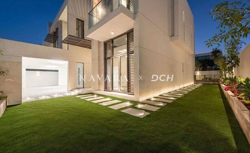Villa in MBR City / Mohammed Bin Rashid City, Dubai, United Arab Emirates 1