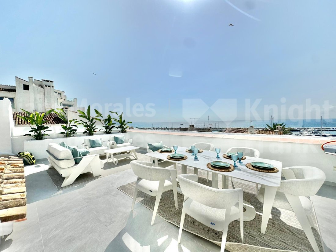 Apartamento en Playa Puerto Banús, Marbella, España 1 - 19036837