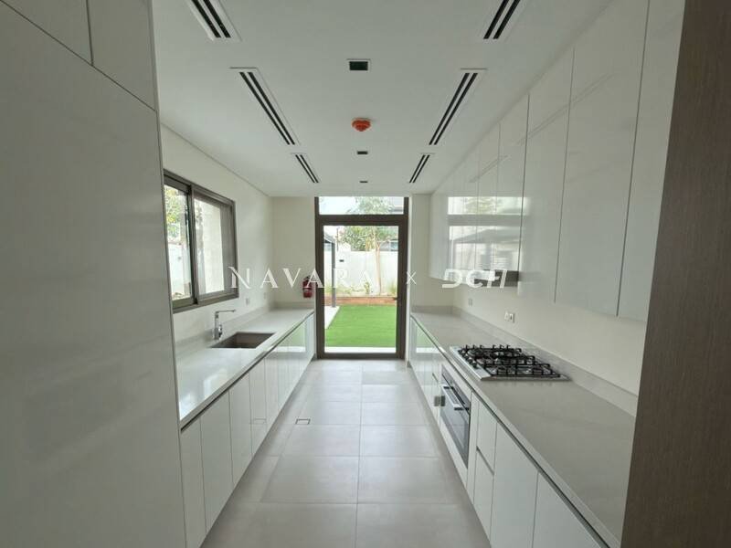 Villa in MBR City / Mohammed Bin Rashid City, Dubai, United Arab Emirates 4 - 19037018