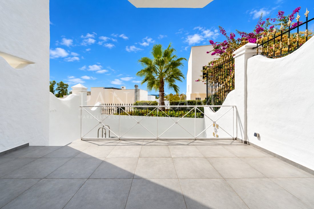 Townhouse in Marbella, Andalusia, Spain 5 - 19036848