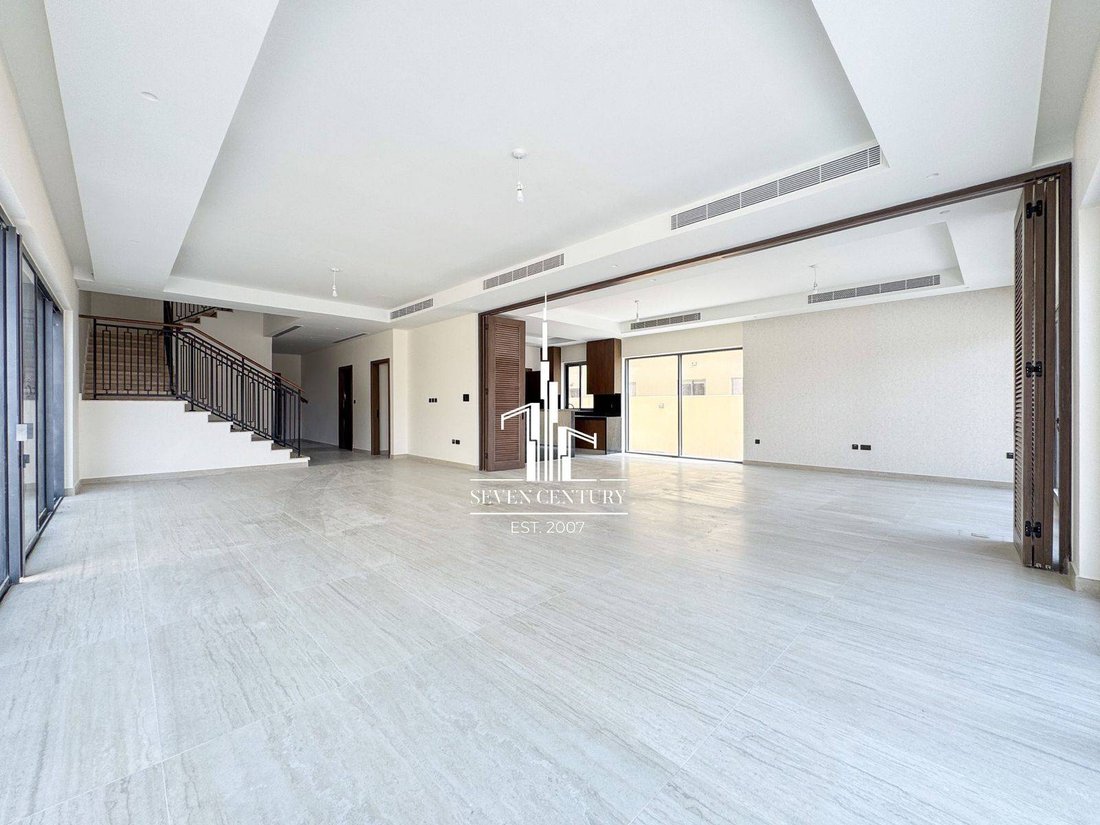 Villa in Al Hebiah 5, Al Hebiah, Dubai 2 - 19037010