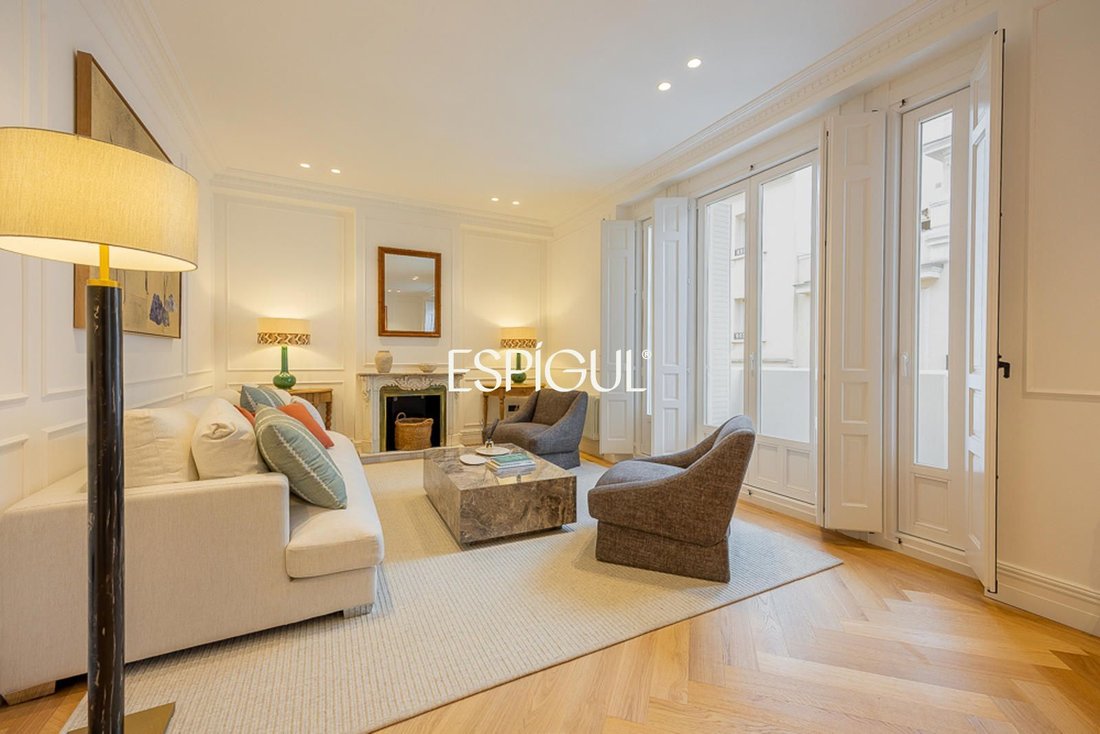 Apartment in Chamberi, Madrid, Spain 3 - 17754732