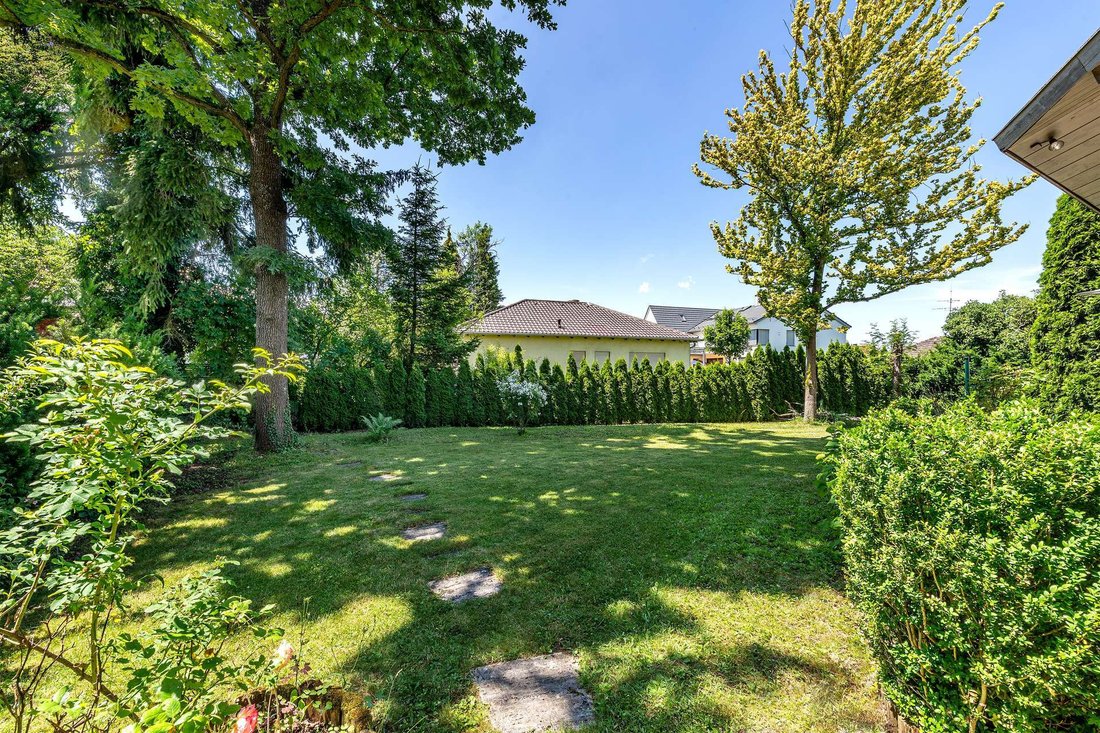 Casa a Germering, Baviera, Germania 2 - 18650779