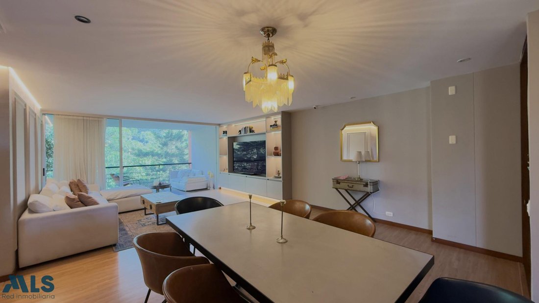 Apartment in Medellín, Antioquia, Colombia 3 - 19036972