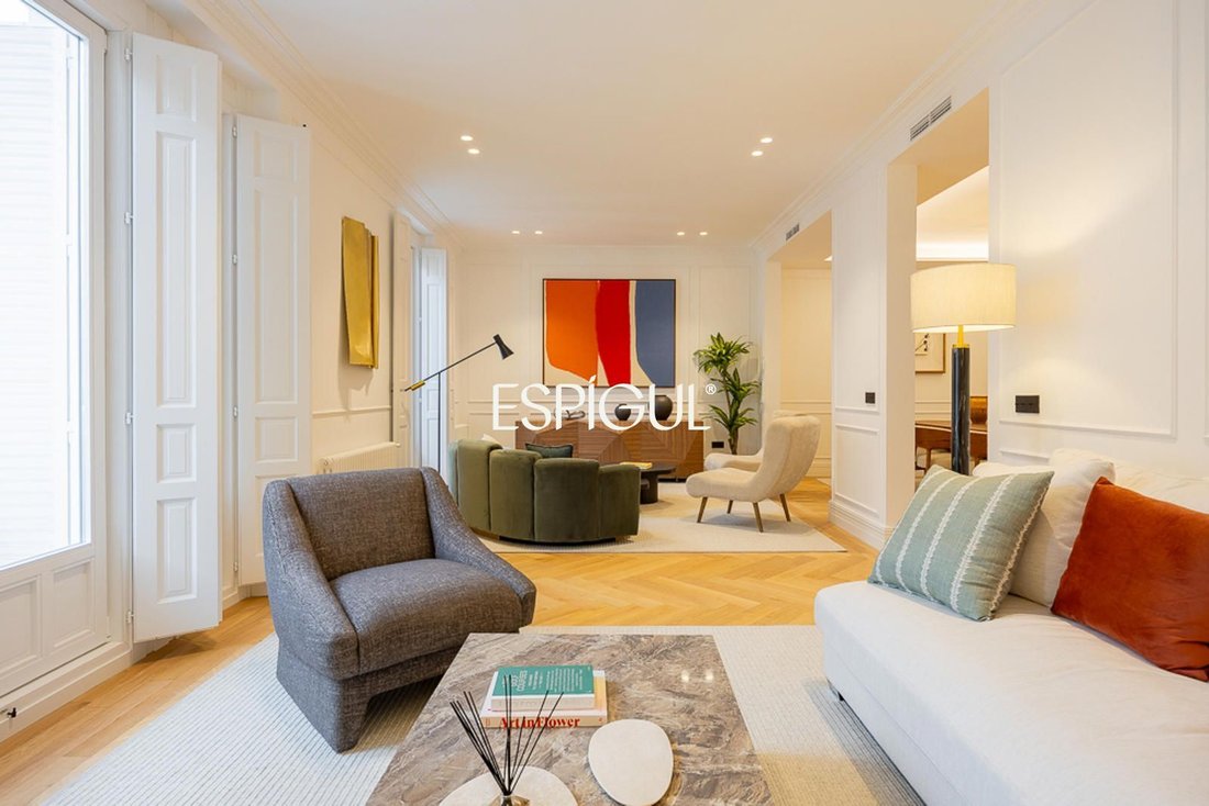 Apartment in Chamberi, Madrid, Spain 1 - 17754732